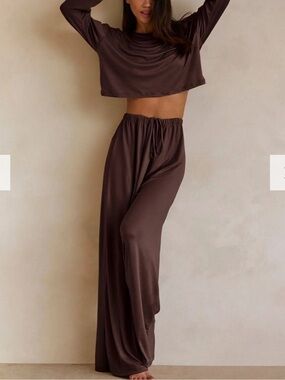 BUMPSUIT- 🆕 The Cloud High Waisted Pant XS
